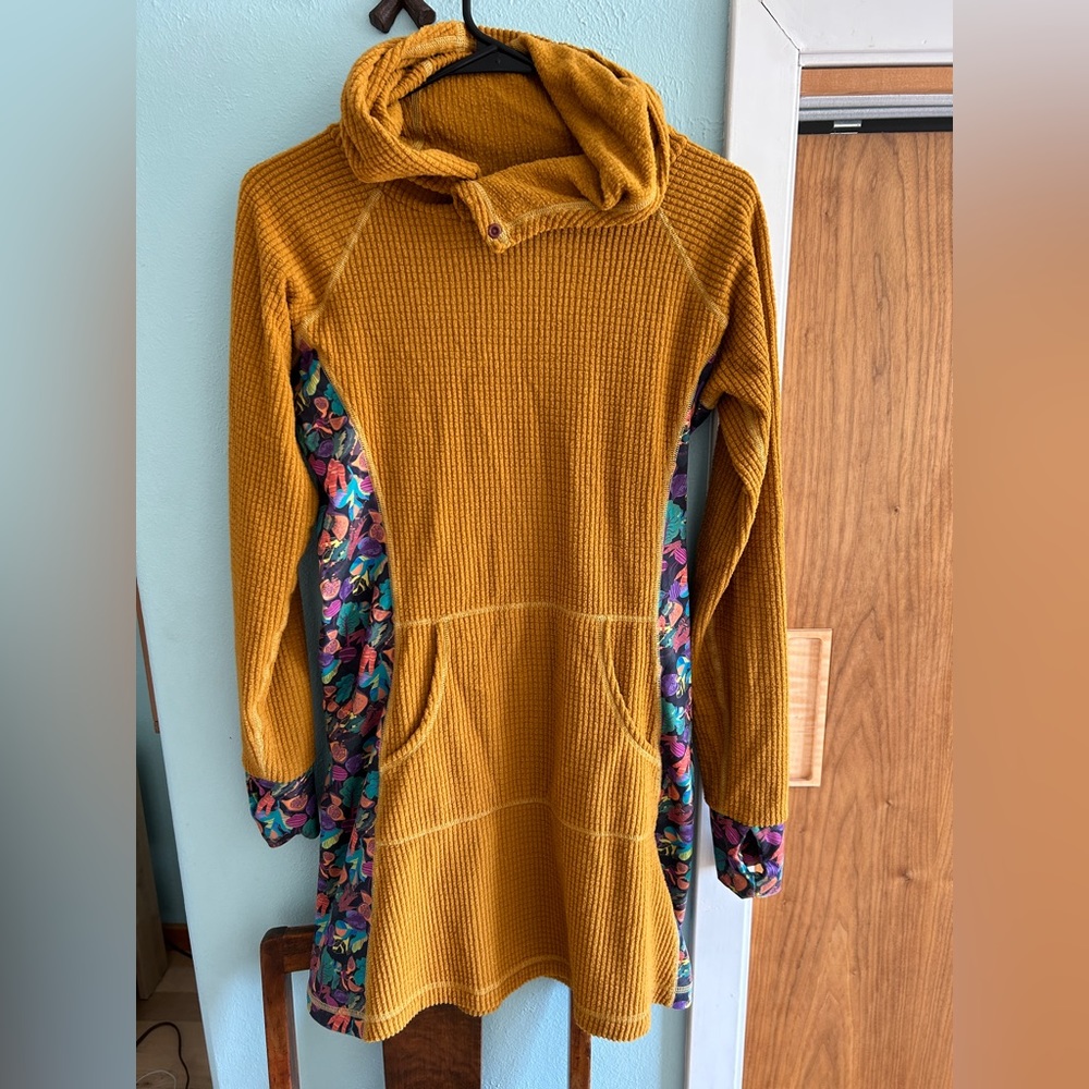 Microgrid Fleece Dress